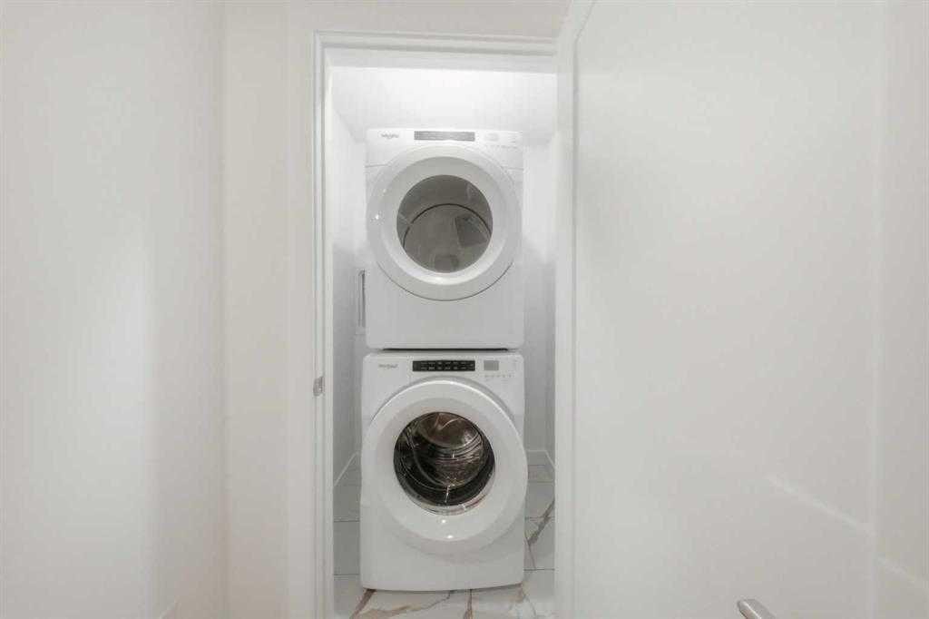 272 Huxbury View Ne, Calgary, AB - Indoor Photo Showing Laundry Room