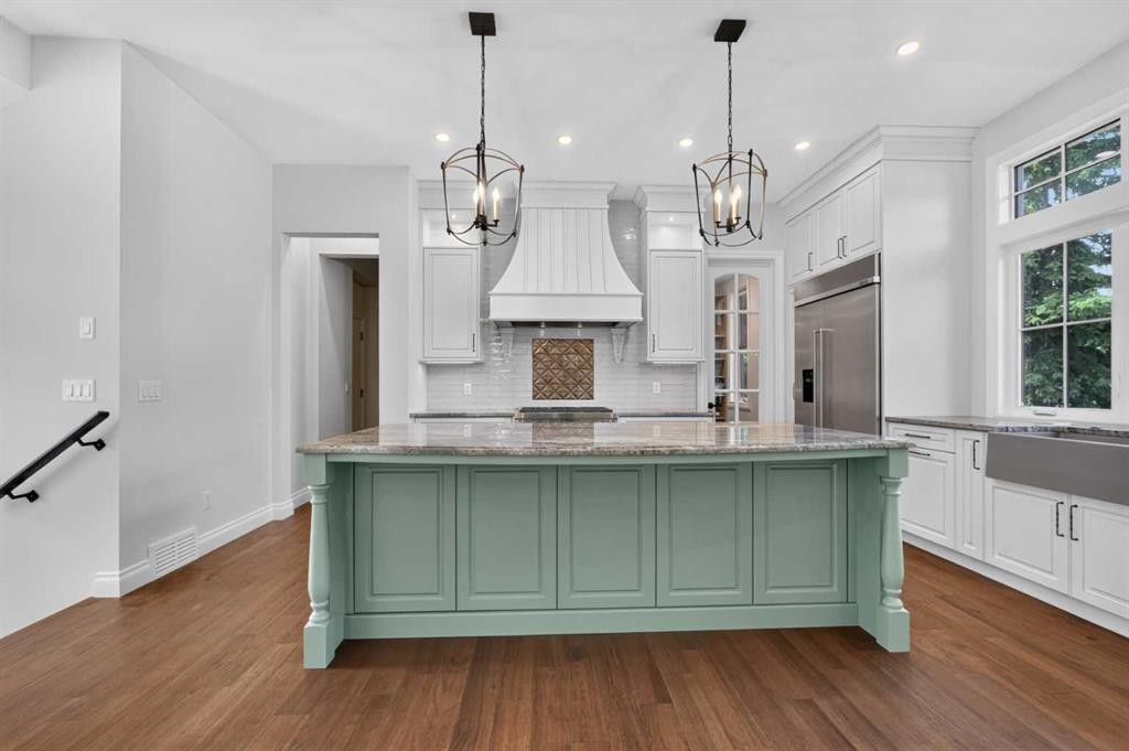 8 Spring Valley Lane Sw, Calgary, AB - Indoor Photo Showing Kitchen With Upgraded Kitchen