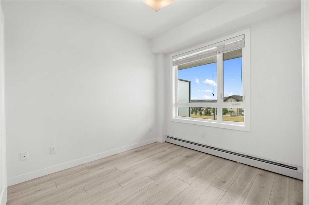 1425-76 Cornerstone Passage Ne, Calgary, AB - Indoor Photo Showing Other Room