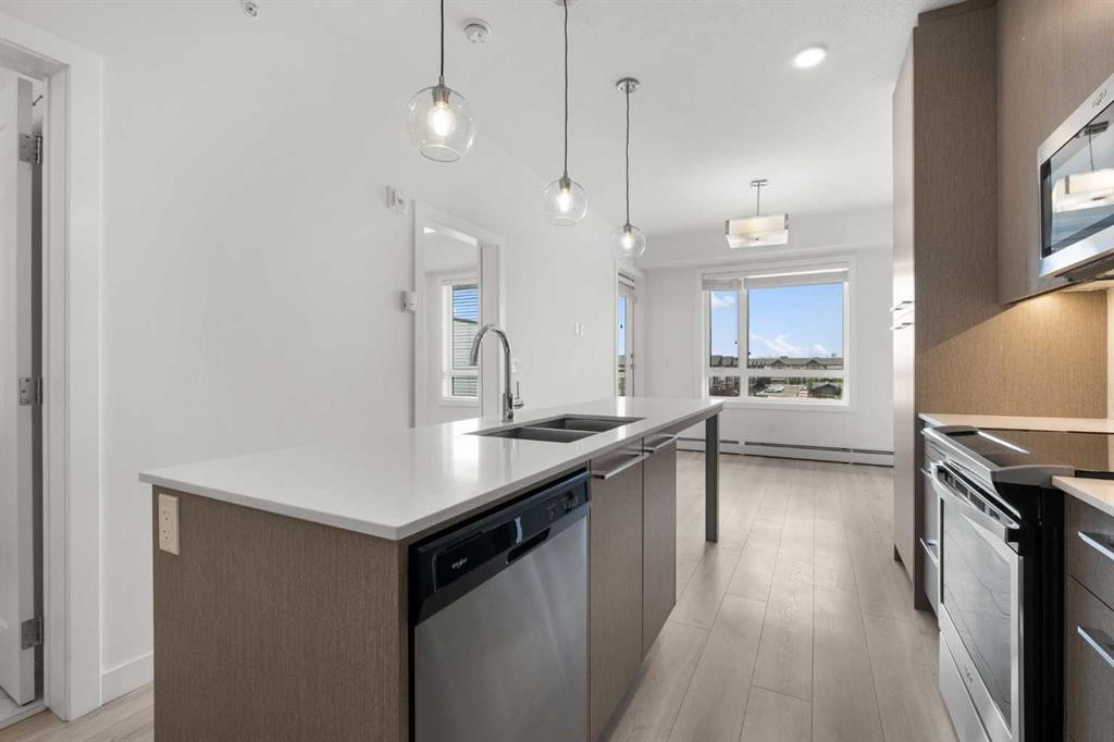 1425-76 Cornerstone Passage Ne, Calgary, AB - Indoor Photo Showing Kitchen With Double Sink With Upgraded Kitchen
