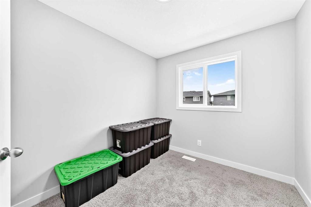 164 Langwell Common Se, Airdrie, AB - Indoor