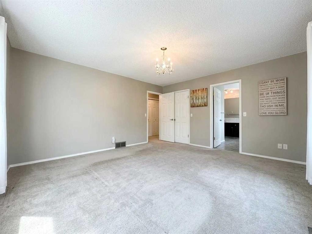 153 Hawkdale Circle Nw, Calgary, AB - Indoor Photo Showing Other Room