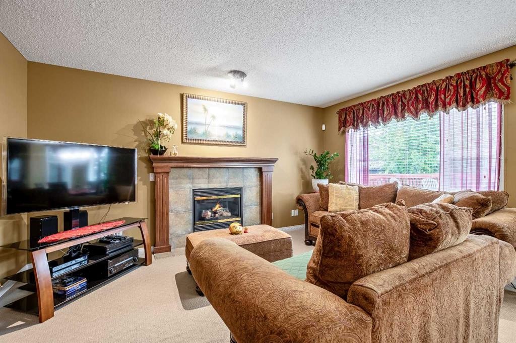 230 Shannon Square Sw, Calgary, AB