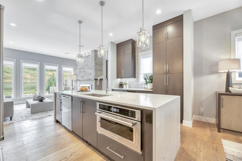 164 Cranbrook Drive Se, Calgary, AB