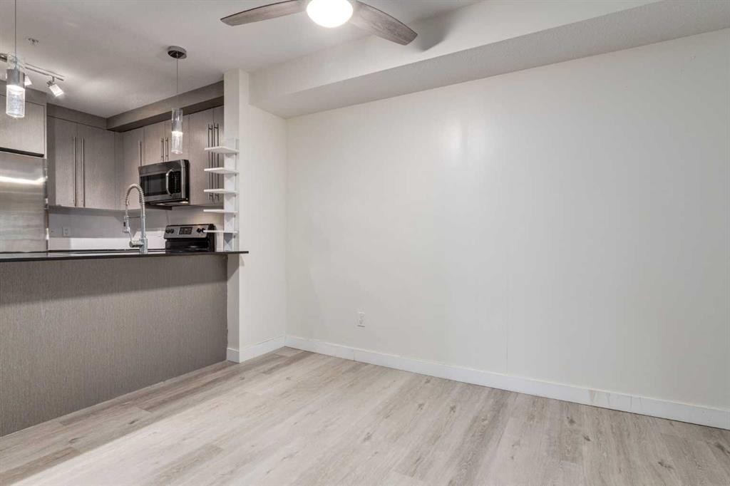 2108-11 Mahogany Row Se, Calgary, AB - Indoor Photo Showing Kitchen