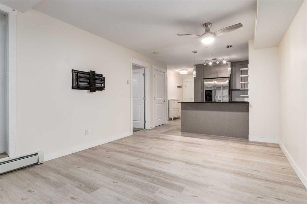2108-11 Mahogany Row Se, Calgary, AB - Indoor Photo Showing Other Room