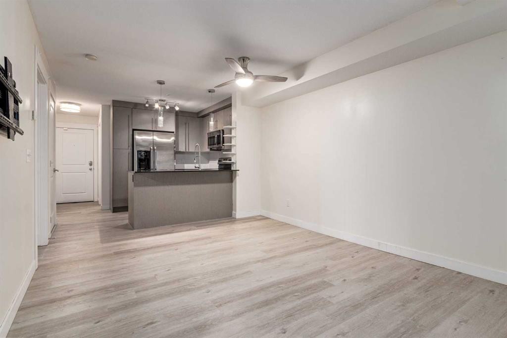 2108-11 Mahogany Row Se, Calgary, AB - Indoor
