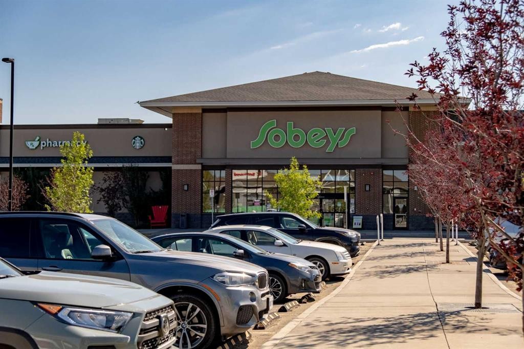 2108-11 Mahogany Row Se, Calgary, AB - Outdoor