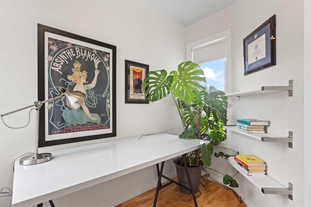 124 38A Avenue Sw, Calgary, AB