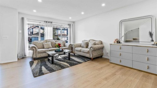 184 Saddlecrest Place Ne, Calgary, AB 