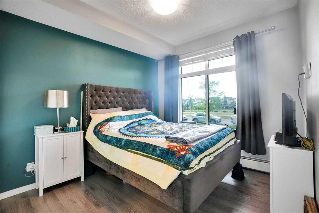 105-6603 New Brighton Avenue Se, Calgary, AB - Indoor Photo Showing Bedroom