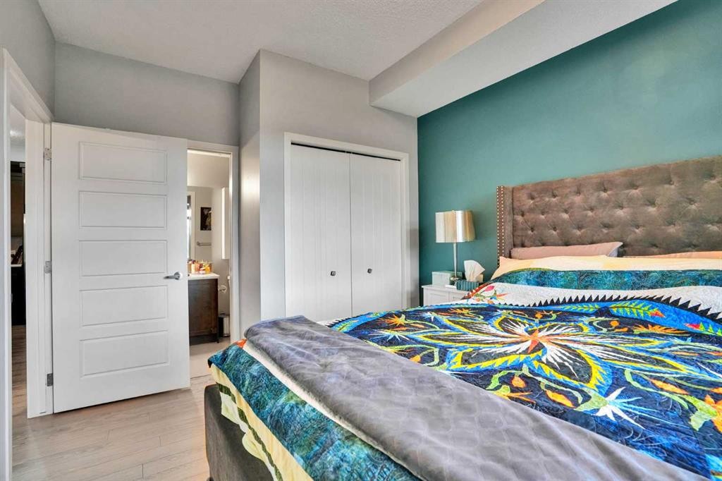 105-6603 New Brighton Avenue Se, Calgary, AB - Indoor Photo Showing Bedroom