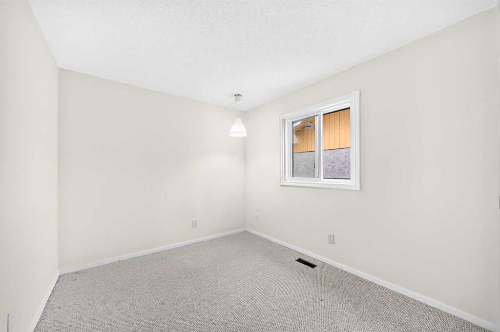631 Brookpark Drive Sw, Calgary, AB