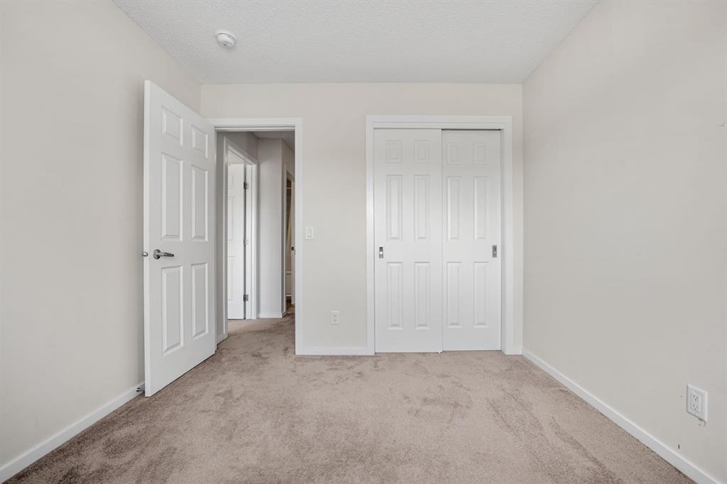 61 Cityline Gate Ne, Calgary, AB - Indoor