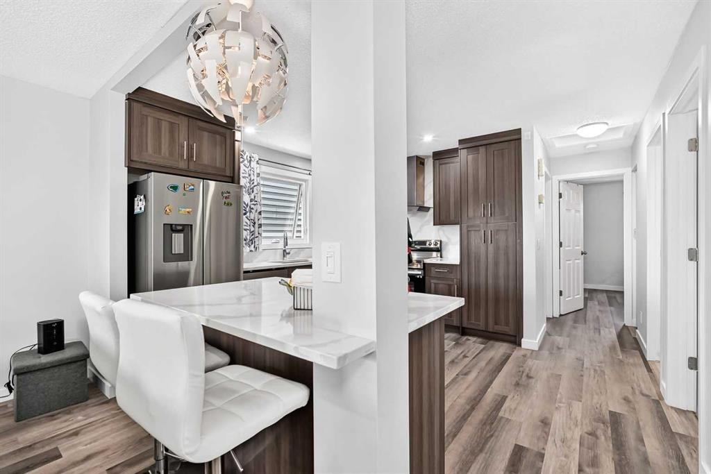 76 Aberfoyle Close Ne, Calgary, AB - Indoor Photo Showing Dining Room