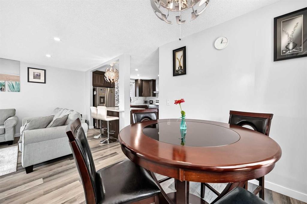 76 Aberfoyle Close Ne, Calgary, AB - Indoor Photo Showing Dining Room