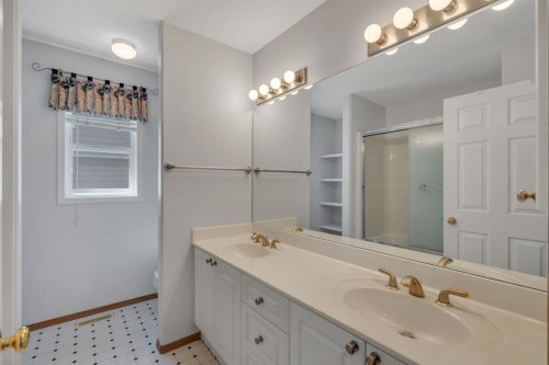 83 Panorama Hills Close Nw, Calgary, AB 