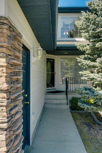 83 Panorama Hills Close Nw, Calgary, AB 