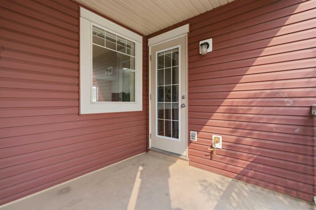 106 Panamount Drive Nw, Calgary, AB - Outdoor With Exterior