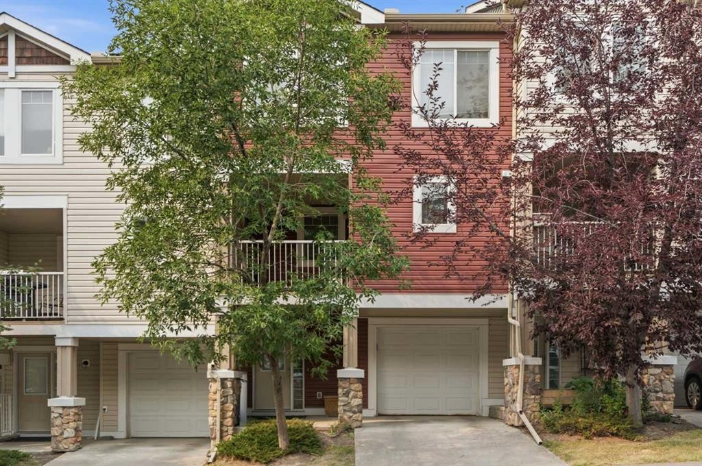 106 Panamount Drive Nw, Calgary, AB - Outdoor With Balcony