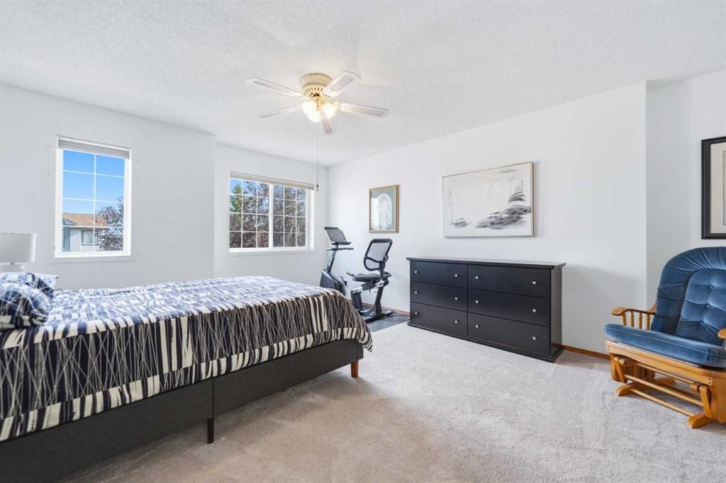 72 Arbour Crest Road Nw, Calgary, AB - Indoor Photo Showing Bedroom