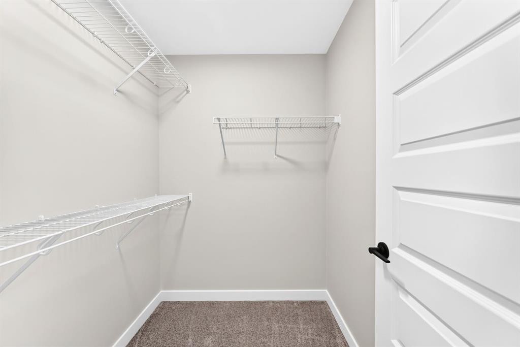 1069 Bayview Crescent Sw, Airdrie, AB - Indoor With Storage