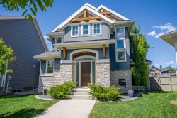 42 Cooperstown Court SWAirdrie, AB T4B 2C5