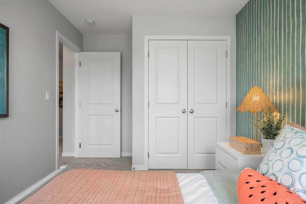 545 Bridgeport Street, Chestermere, AB - Indoor Photo Showing Bedroom
