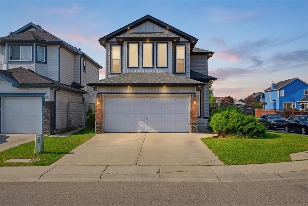 161 Saddlemead Road Ne, Calgary, AB - Outdoor With Facade