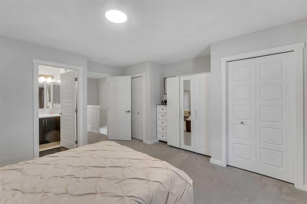 124-31 Red Embers Parade Ne, Calgary, AB - Indoor Photo Showing Bedroom