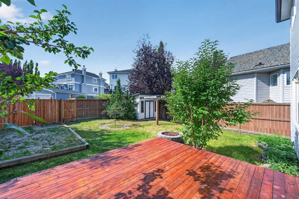 446 Harvest Hills Drive Ne, Calgary, AB - Outdoor With Deck Patio Veranda