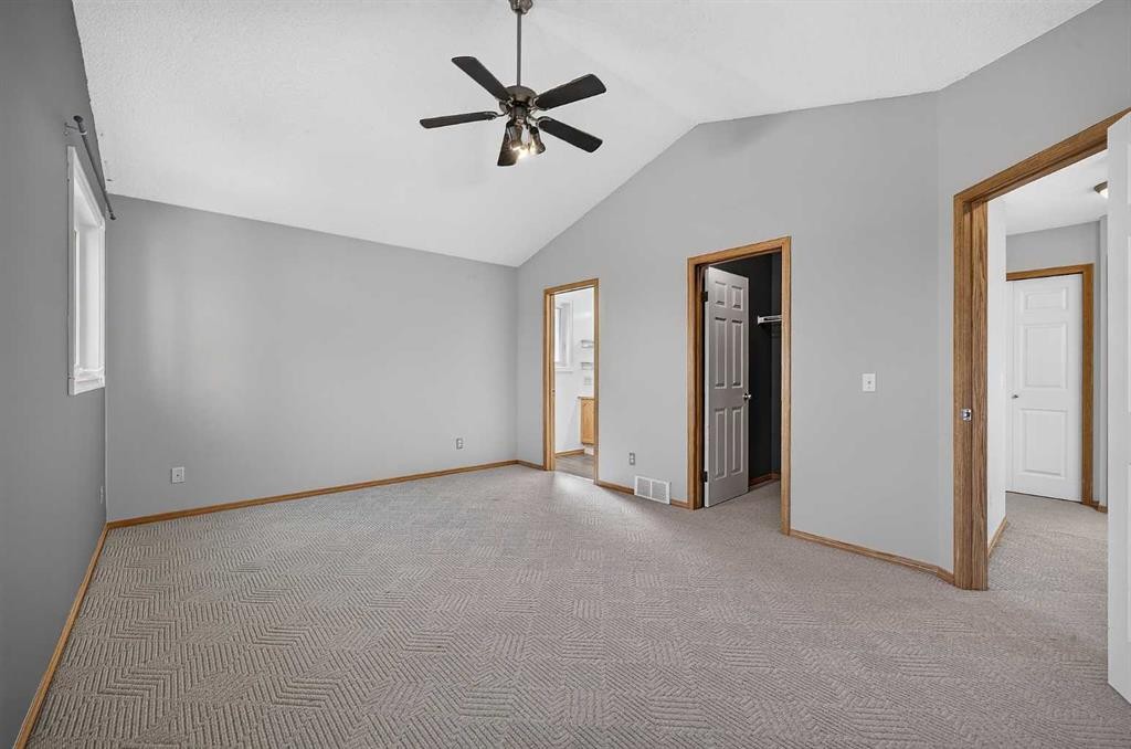 446 Harvest Hills Drive Ne, Calgary, AB - Indoor Photo Showing Other Room