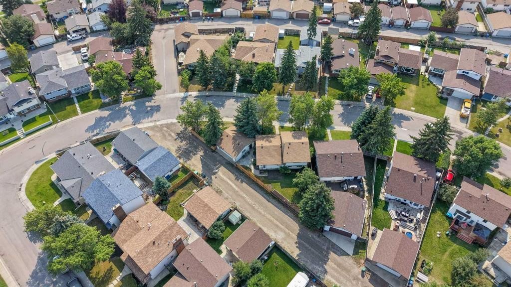 71 Templewood Road Ne, Calgary, AB - Outdoor With View