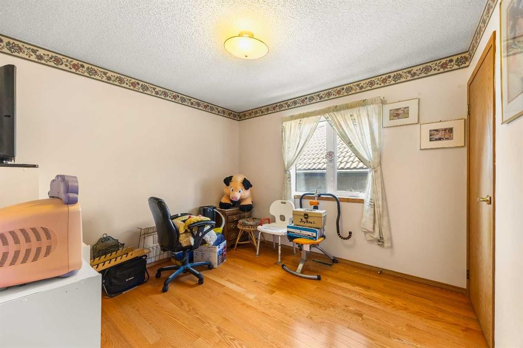 2203 Sirocco Drive Sw, Calgary, AB - Indoor