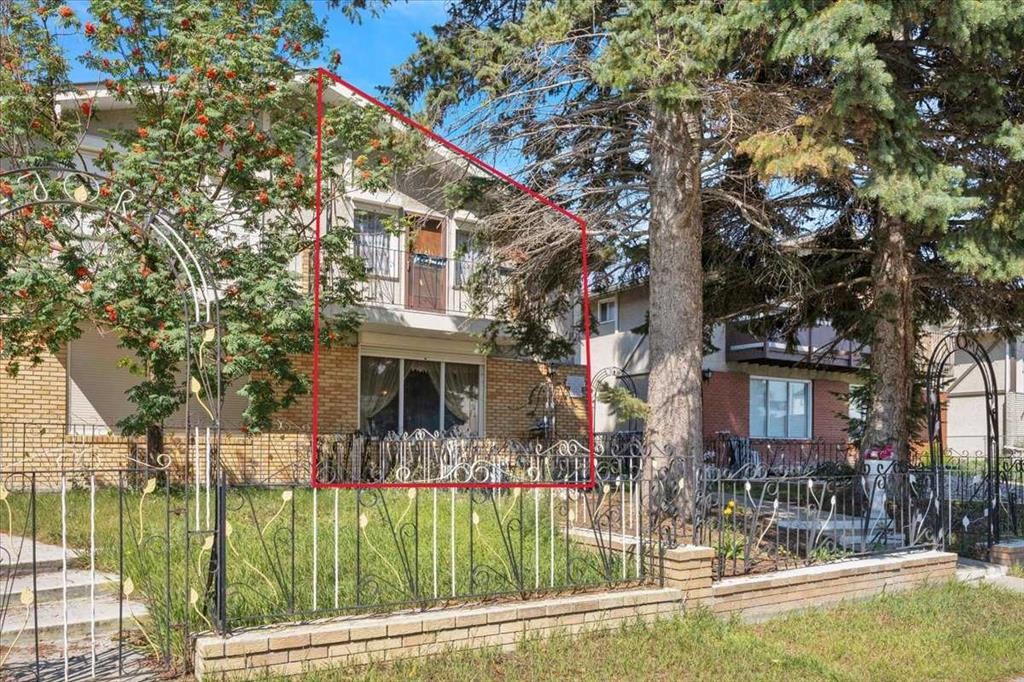 2025 40 Street Se, Calgary, AB - Outdoor