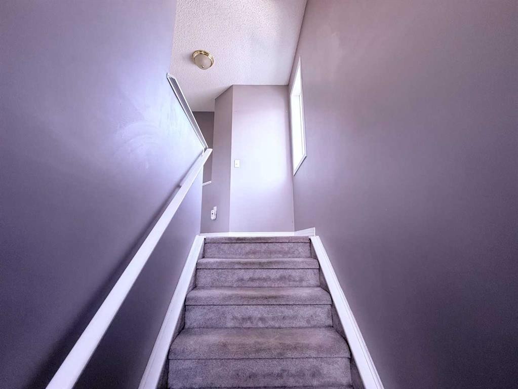 111 Martin Crossing Grove Ne, Calgary, AB