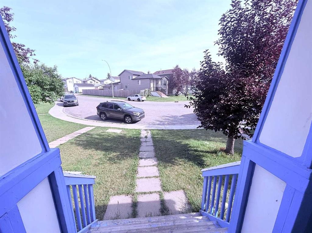 111 Martin Crossing Grove Ne, Calgary, AB