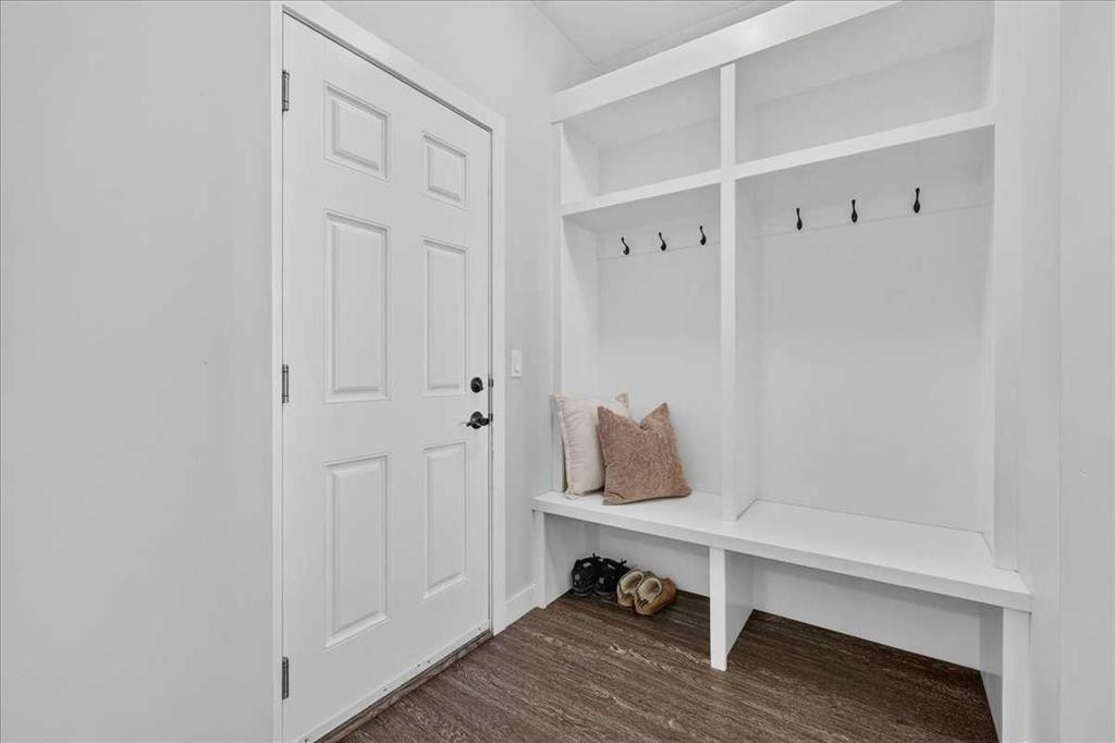 61 Hanson Lane Ne, Langdon, AB - Indoor Photo Showing Other Room