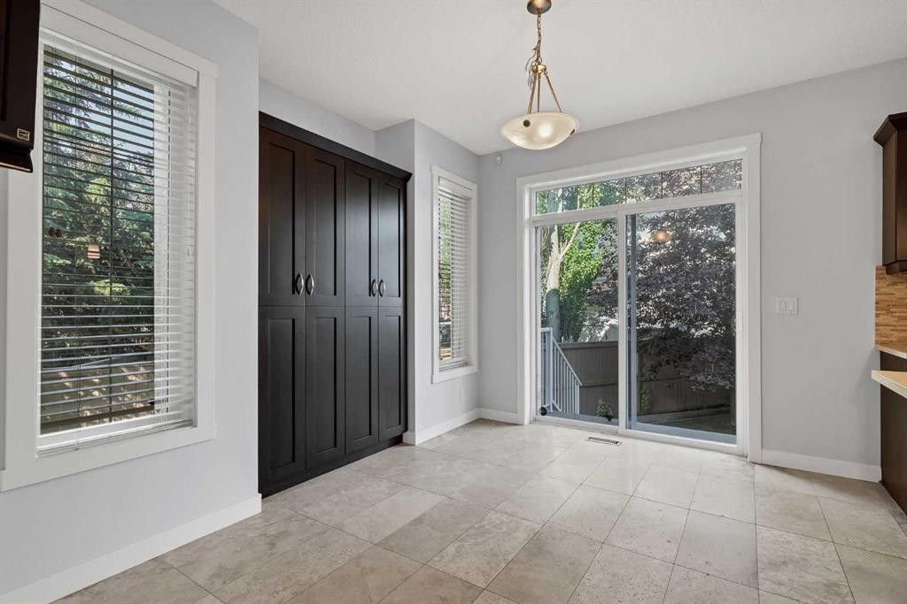 37 Cranleigh Heath Se, Calgary, AB - Indoor Photo Showing Other Room