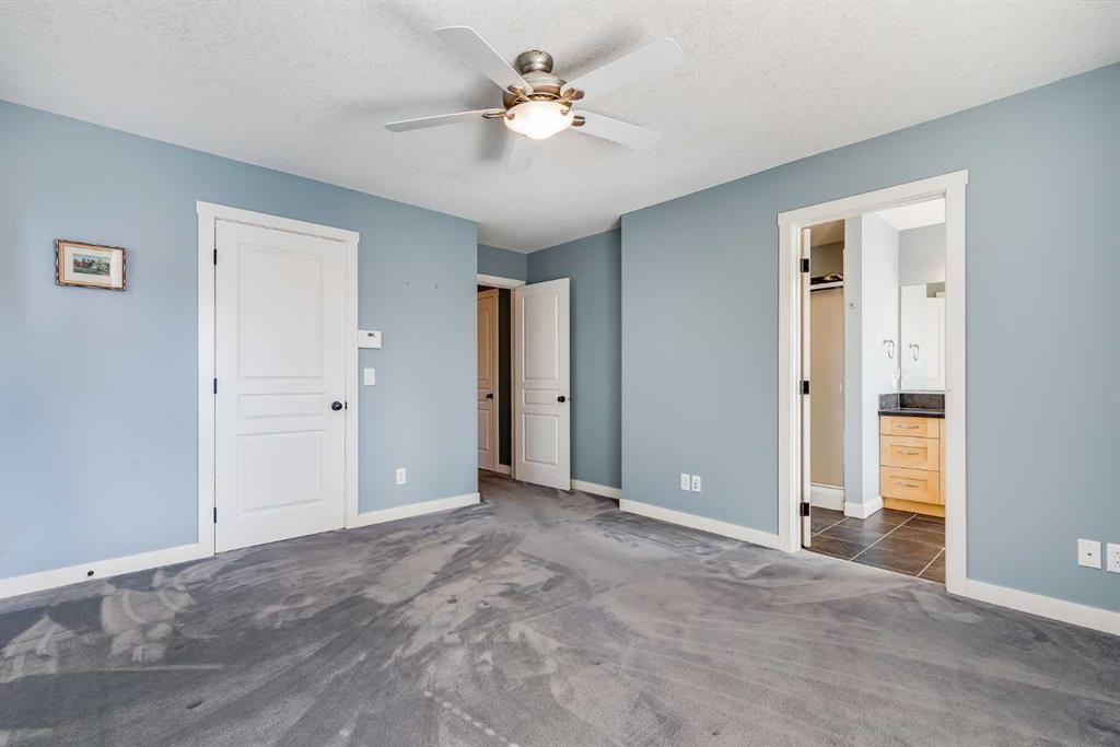 37 Cranleigh Heath Se, Calgary, AB - Indoor Photo Showing Other Room