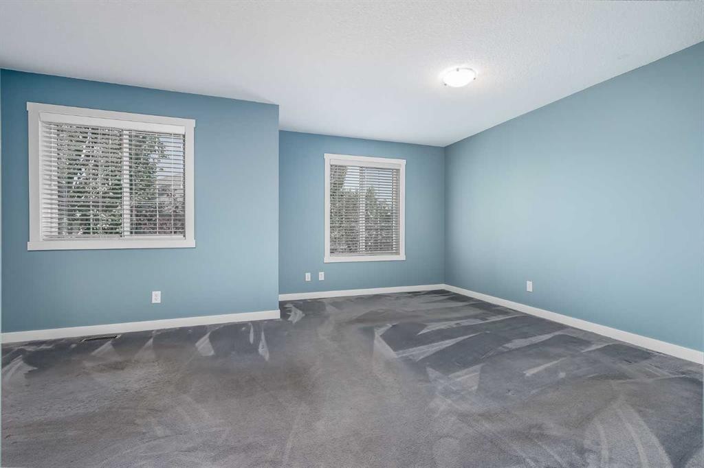 37 Cranleigh Heath Se, Calgary, AB - Indoor Photo Showing Other Room