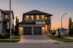 168 Heritage Boulevard Cochrane, AB T4C 0S6