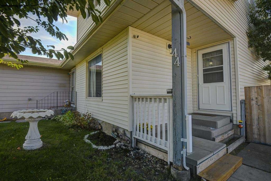 44 Falwood Crescent Ne, Calgary, AB