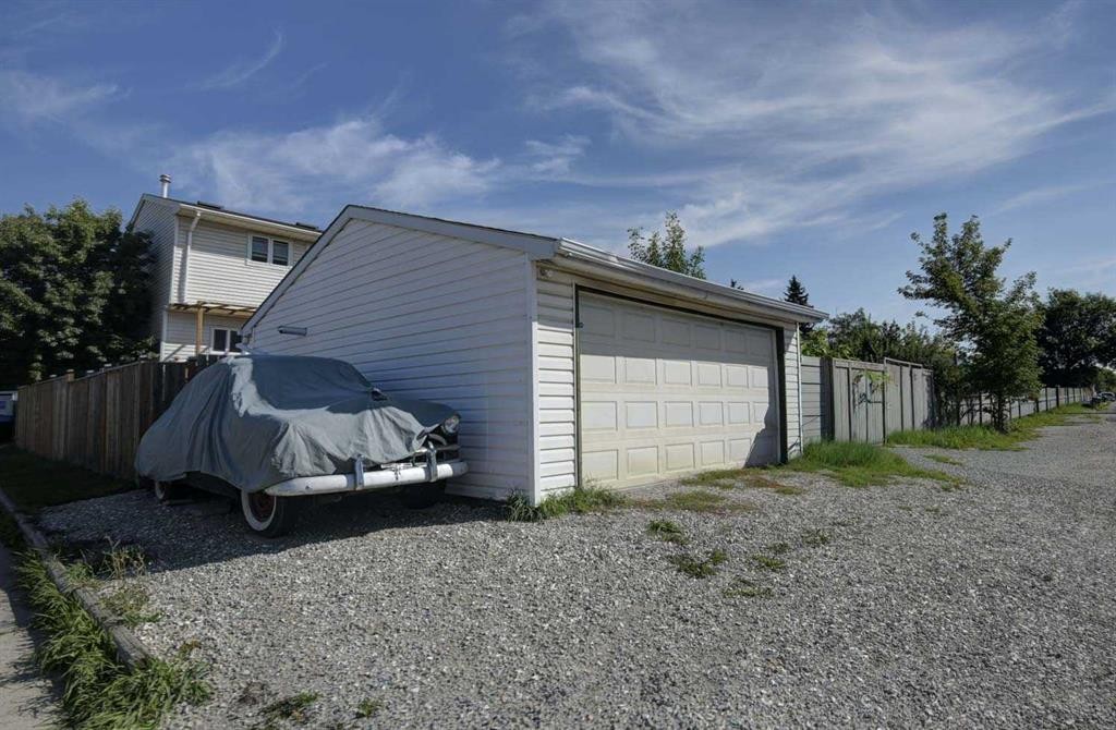 44 Falwood Crescent Ne, Calgary, AB