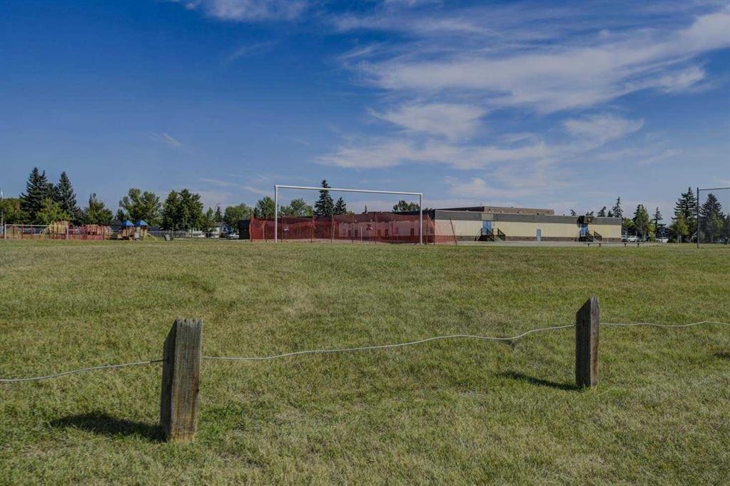 44 Falwood Crescent Ne, Calgary, AB