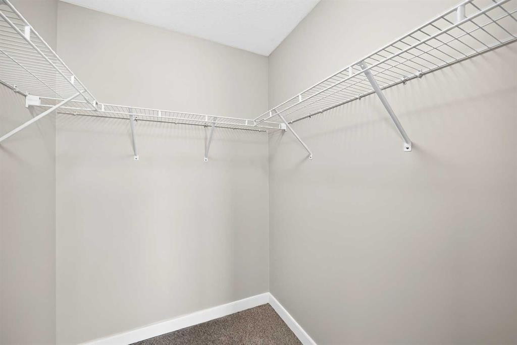 86 Pantego Lane Nw, Calgary, AB - Indoor With Storage