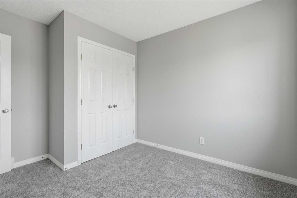 289 Taralake Terrace Ne, Calgary, AB - Indoor Photo Showing Other Room