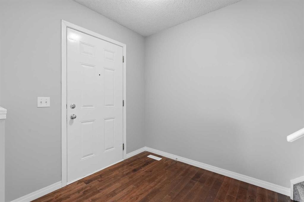 289 Taralake Terrace Ne, Calgary, AB - Indoor Photo Showing Other Room