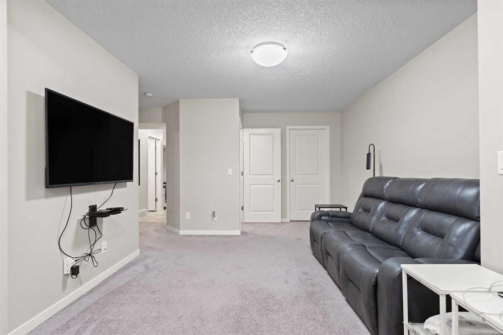 39 Brightoncrest Point Se, Calgary, AB - Indoor