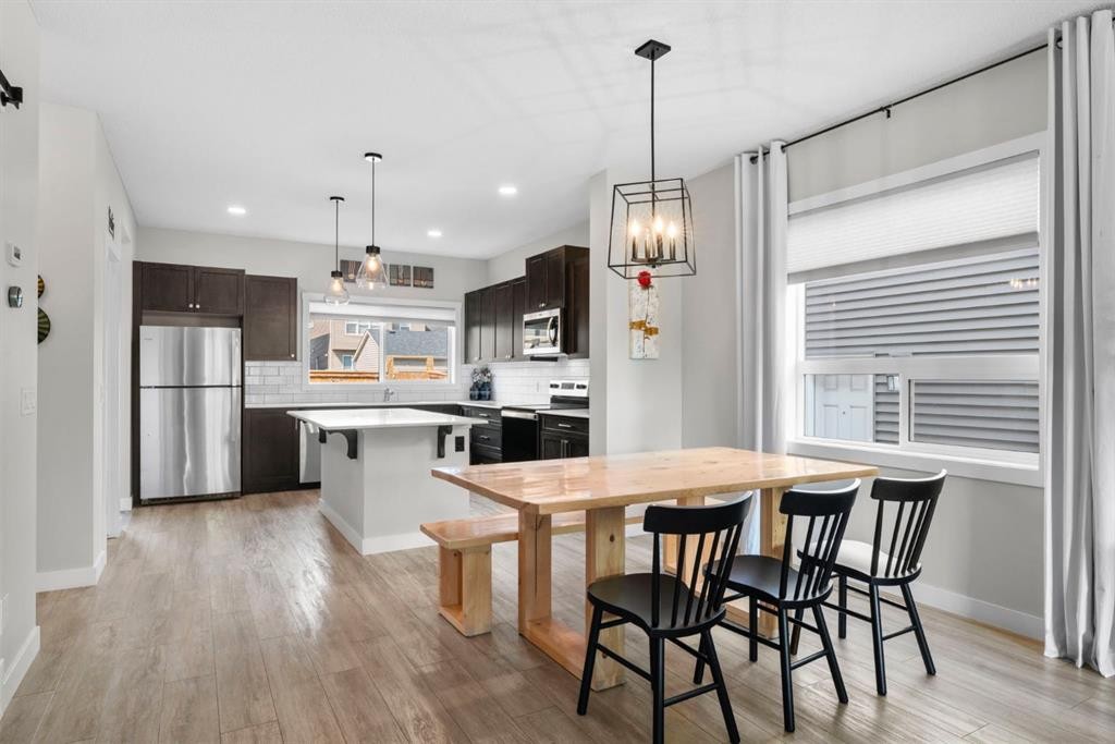 115 Wolf Willow Boulevard Se, Calgary, AB - Indoor
